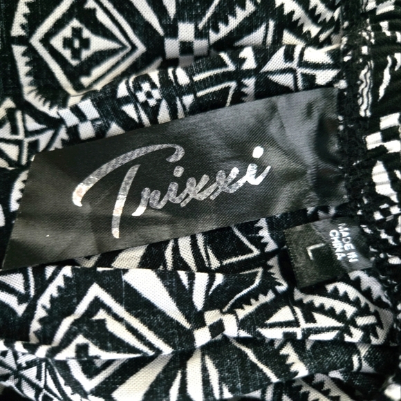 Trixxi High Low Dress EUC - Picture 9 of 10